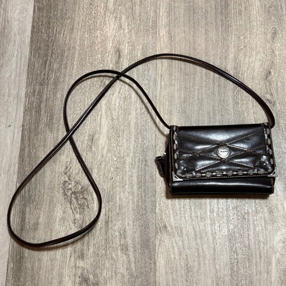 Ainnie Brown Faux Leather Wallet Crossbody Bag Phone Holder Heart
